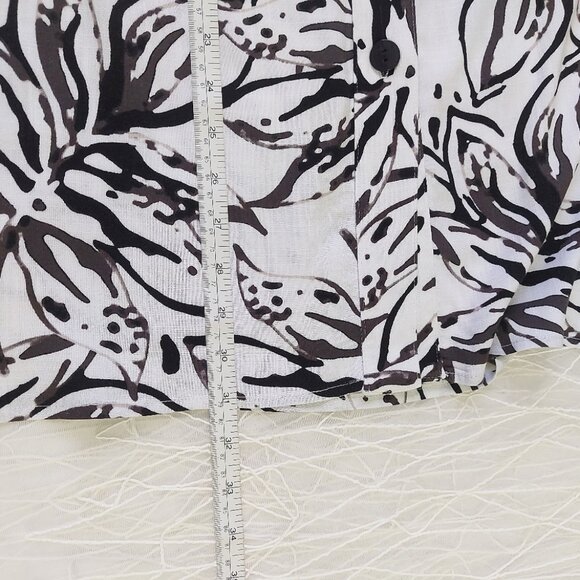 Joseph Ribkoff Blouse Plus Size 20 Black Vanilla Floral Trapeze Button Up Front - Picture 12 of 13